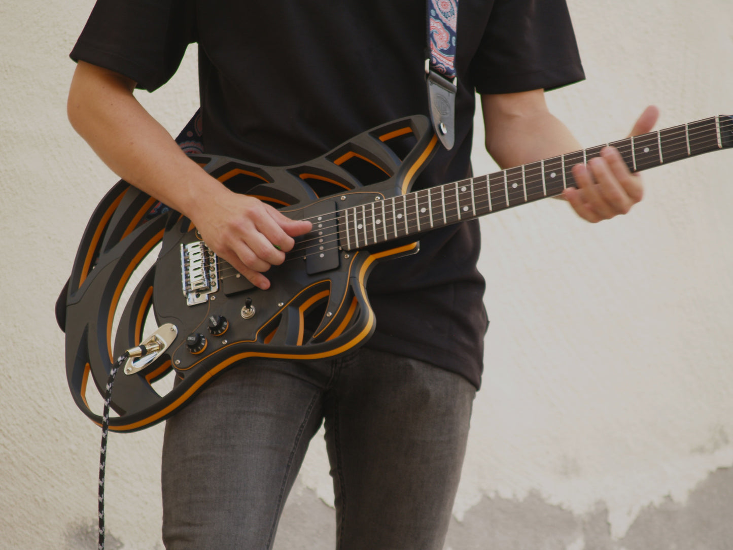 'M87' Electric guitar